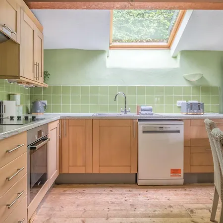 Ferienhaus The At Brantwood, 4 Bedroom House With Views And Access Coniston
