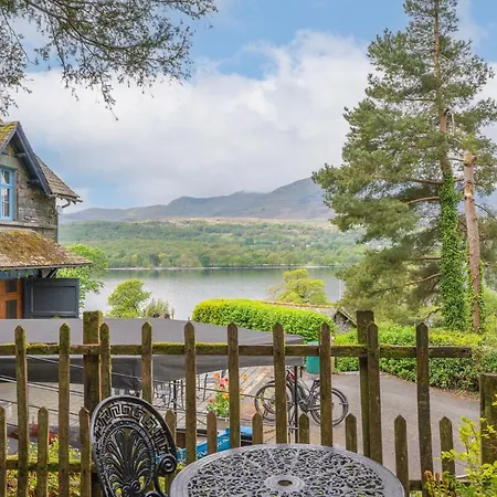 The At Brantwood, 4 Bedroom House With Views And Access Ferienhaus